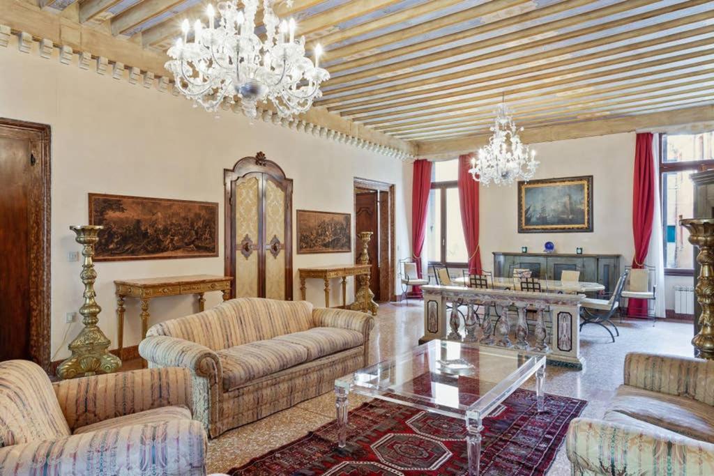 Doge Palace Luxury Apartment - Cannaregio Velence Kültér fotó