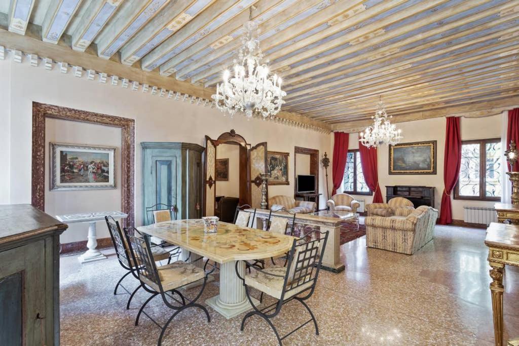 Doge Palace Luxury Apartment - Cannaregio Velence Kültér fotó