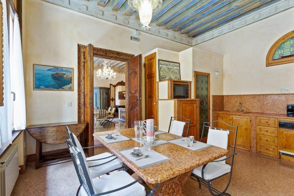 Doge Palace Luxury Apartment - Cannaregio Velence Kültér fotó